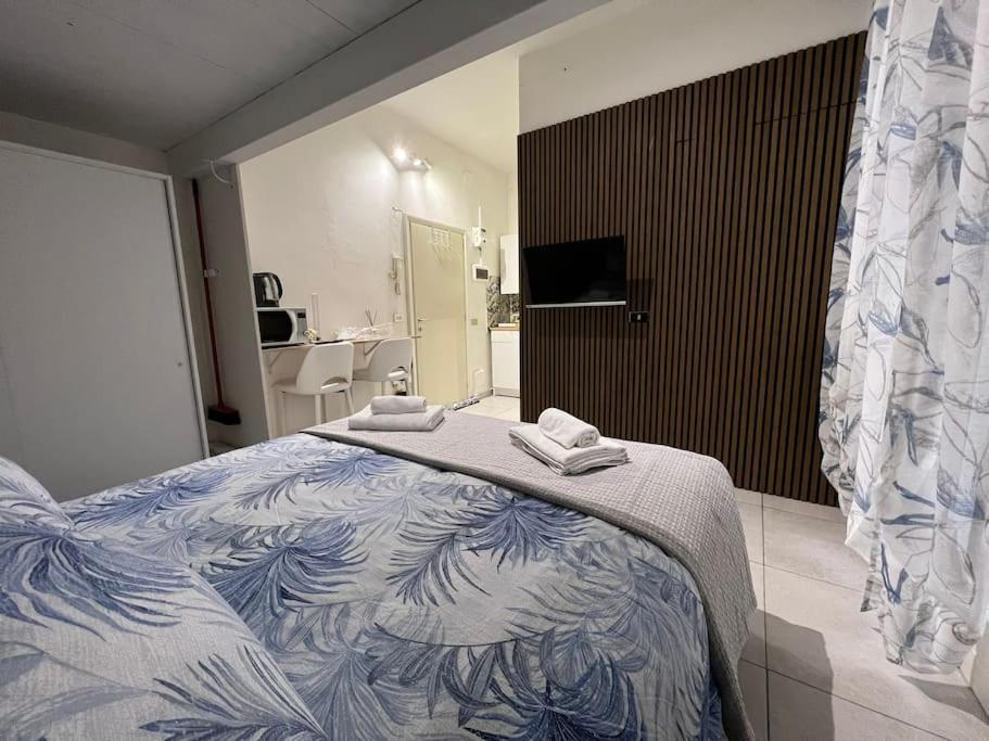 Tiny & Cosy Studio Flat In Como Zewnętrze zdjęcie