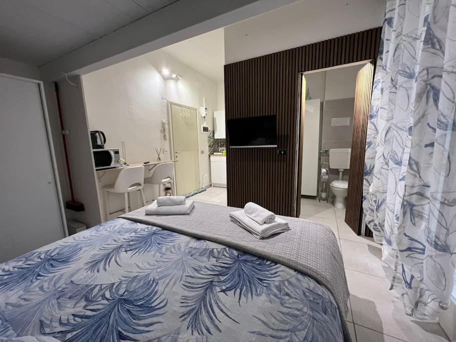 Tiny & Cosy Studio Flat In Como Zewnętrze zdjęcie